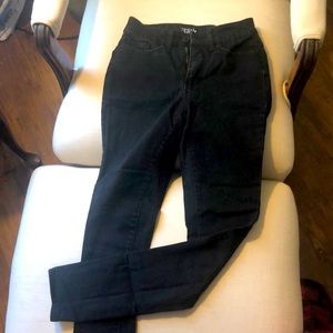 Black Denim - High Rise